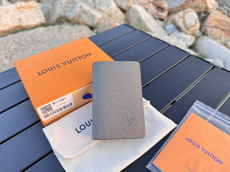 M11581 7.5X11.1X1cm YG 1