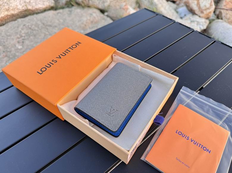 M11581 7.5X11.1X1cm YG 3