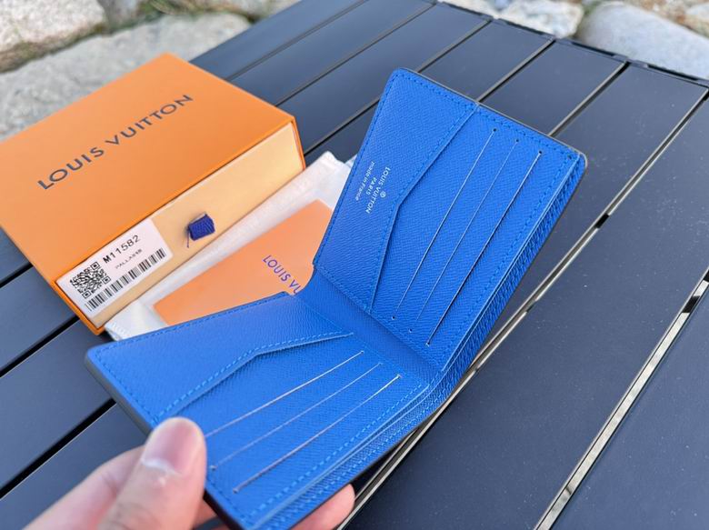 M11582 11X8.5X2cm YG 6