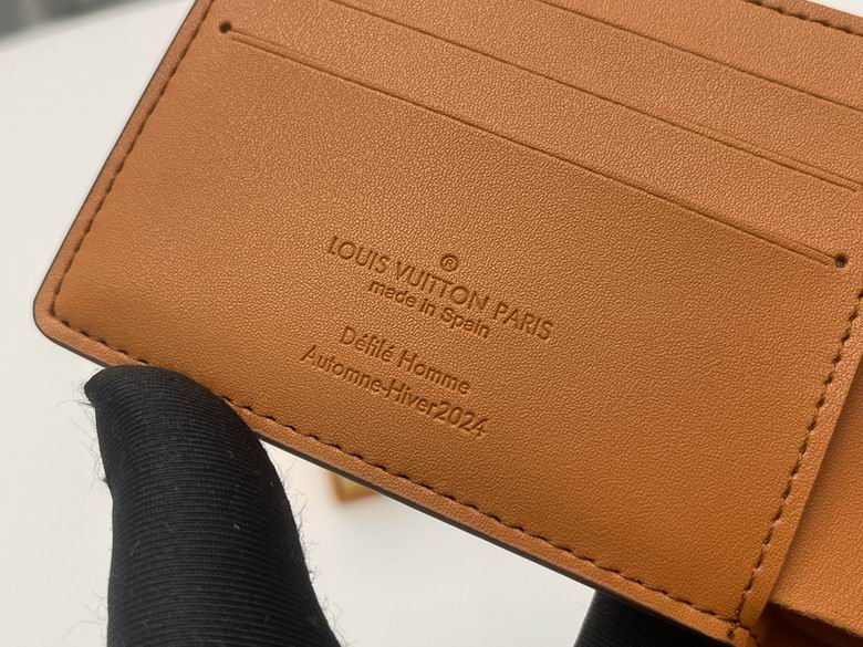 M11716 11.5X9X1.5cm YG 5