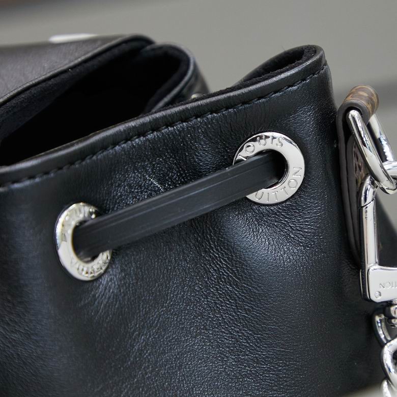 M12587 28X30X18cm YG 5