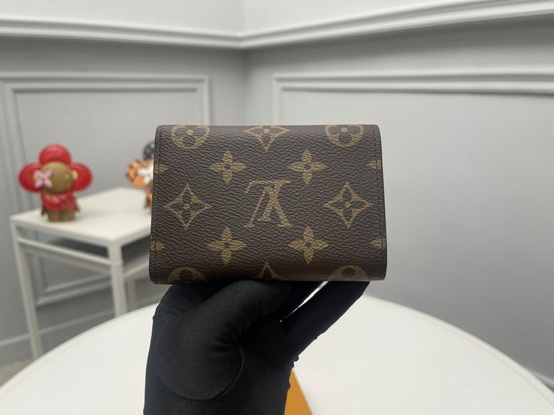 M12598 11.5X9X2.5cm YG 10