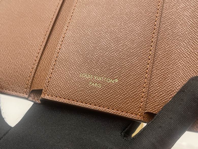 M12598 11.5X9X2.5cm YG 6