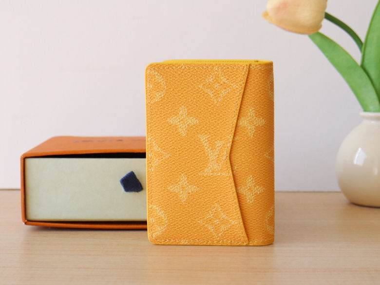 M12659 7.5X11.1X1cm YG 2