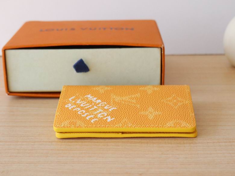 M12659 7.5X11.1X1cm YG 3