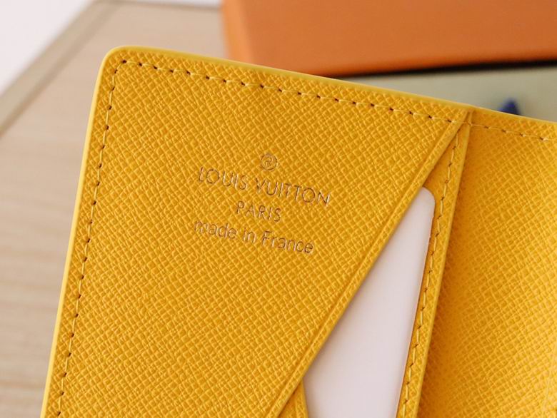 M12659 7.5X11.1X1cm YG 6