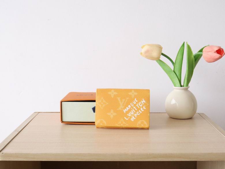 M12664 10.5X8X1cm YG 0