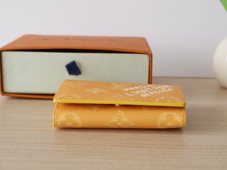 M12664 10.5X8X1cm YG 3