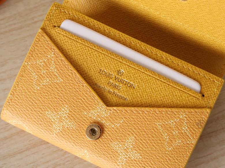 M12664 10.5X8X1cm YG 6