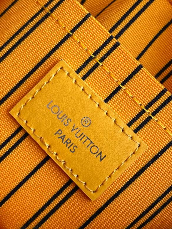 M12767 18.5X13X8cm YG 8