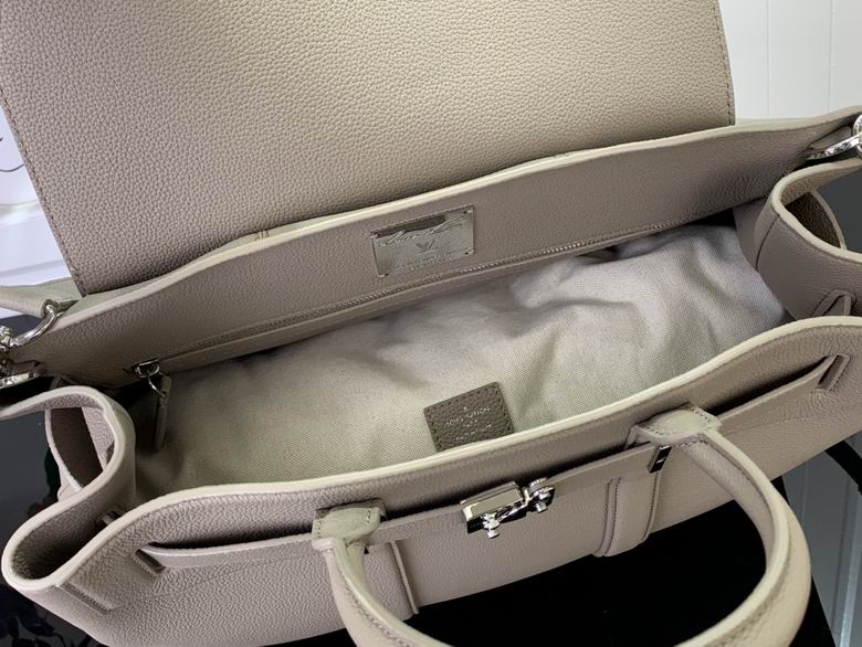 M23154 41X29X14cm YG 7