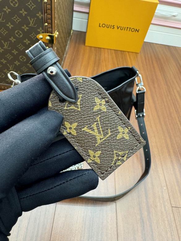 M24861 33.5X23X15cm YG 4