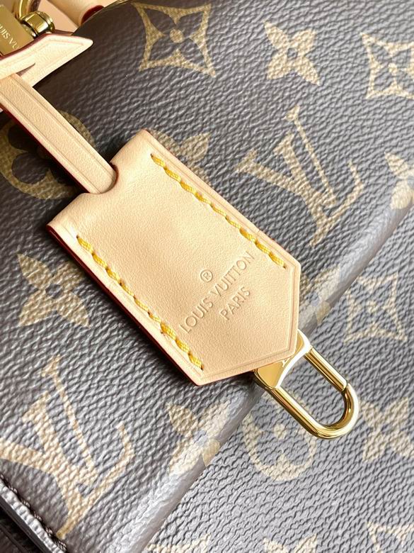 M46055 20X16X7.5cm YG 4