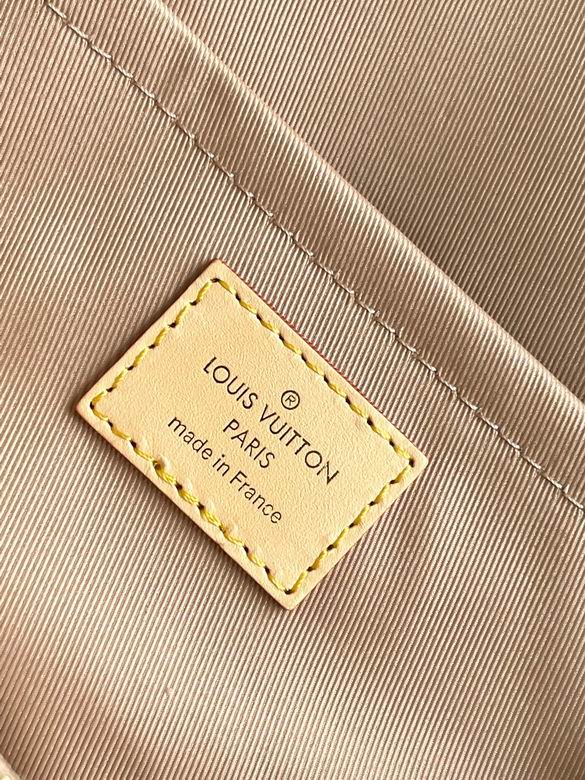 M46055 20X16X7.5cm YG 8