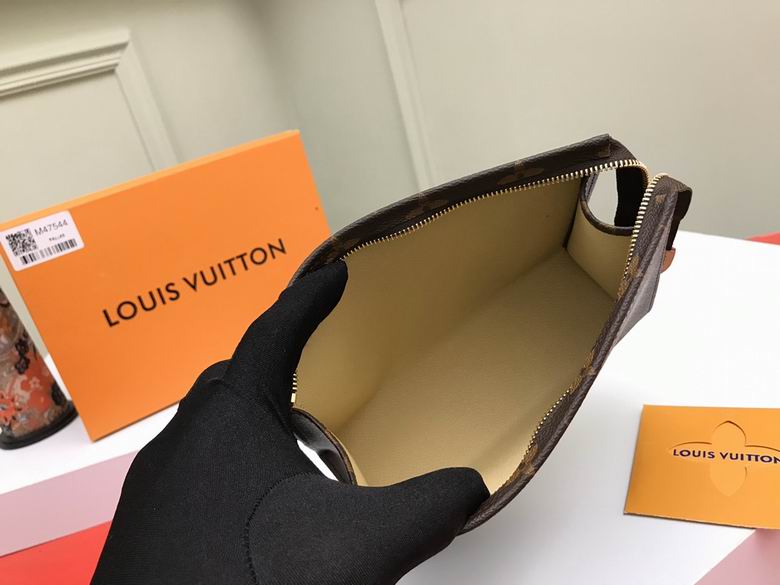 M47544 19X15X6cm YG 7