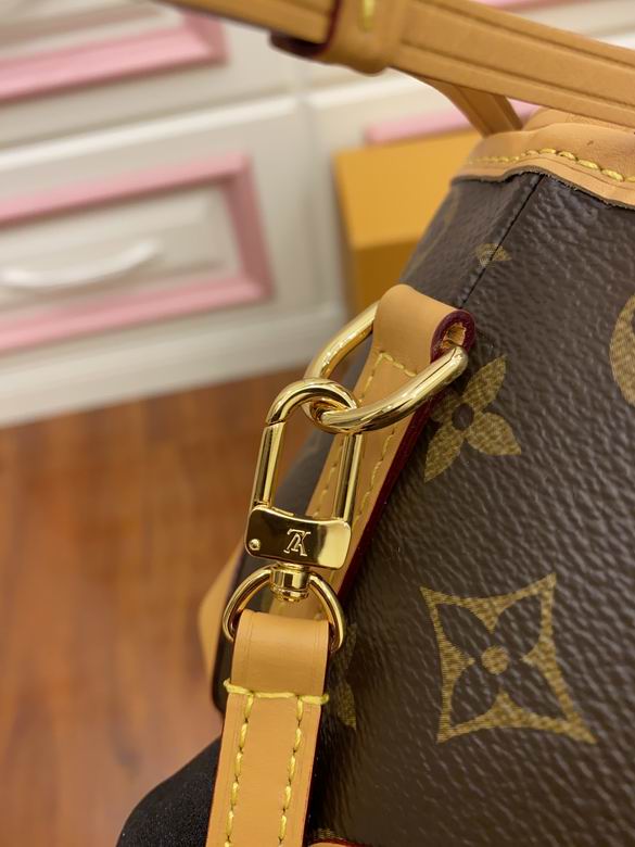 M57099 11.5X12X11.5cm YG 5