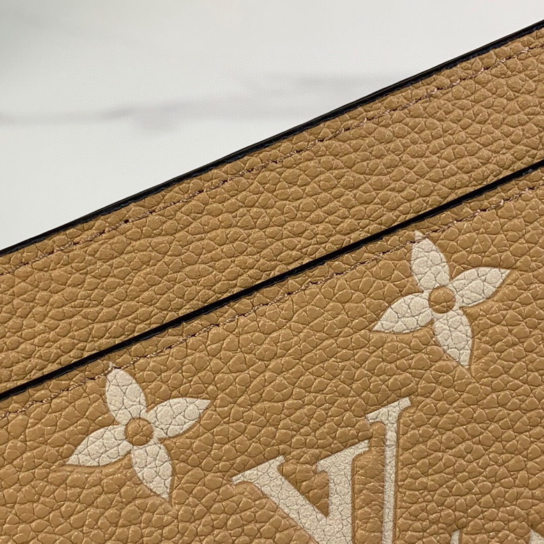 M62170 11x7 5x04cm gf_7