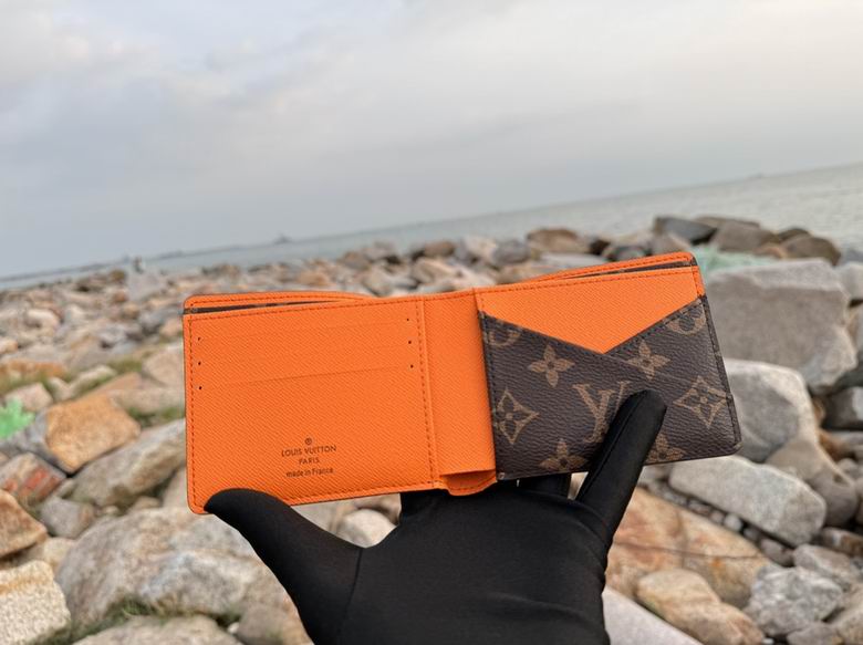 M82538 11.5X9X1.5cm YG 6