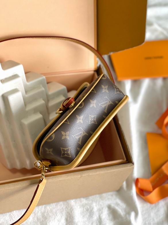 M83298 19X10.5X6cm YG 3