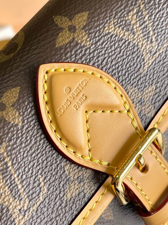 M83298 19X10.5X6cm YG 4