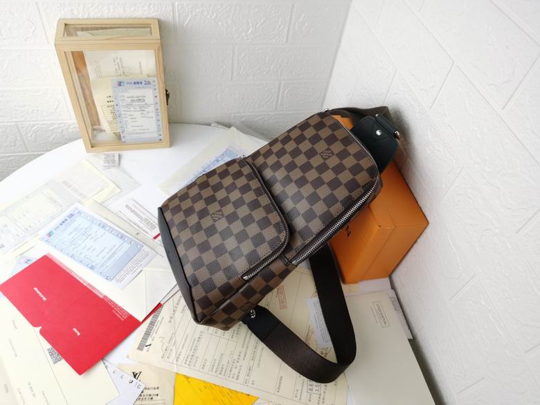 N41719 20X31X10cm YG 11色 37