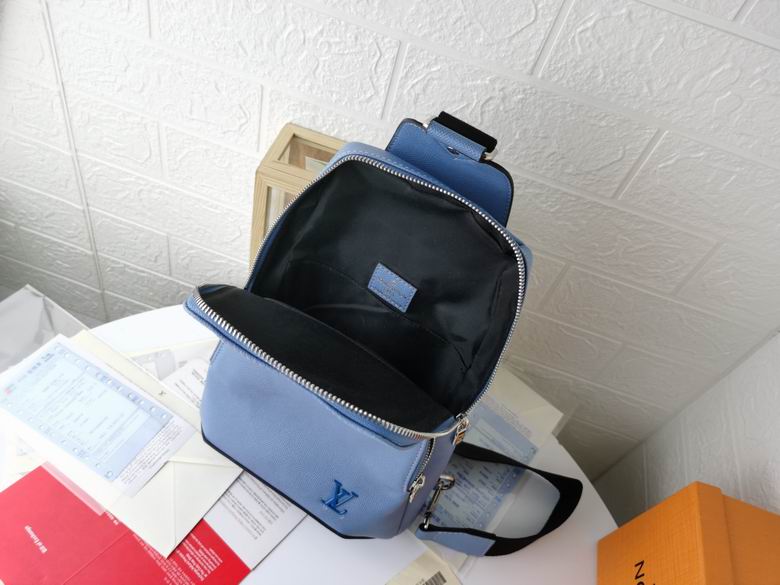 N41719 20X31X10cm YG 11色 61