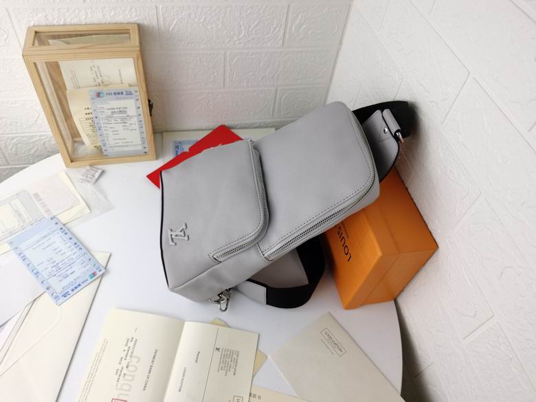 N41719 20X31X10cm YG 11色 64