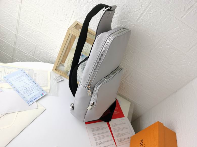 N41719 20X31X10cm YG 11色 68