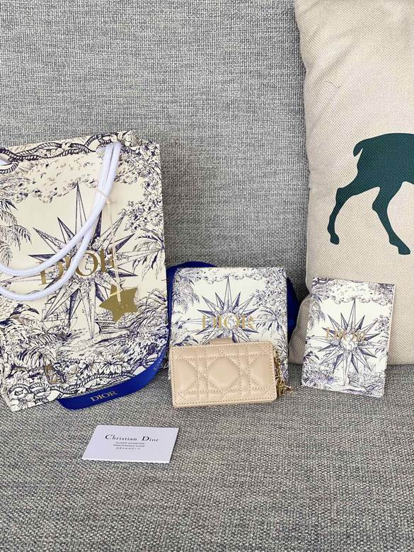 S00740 10.4X7X2cm YG 9色 64