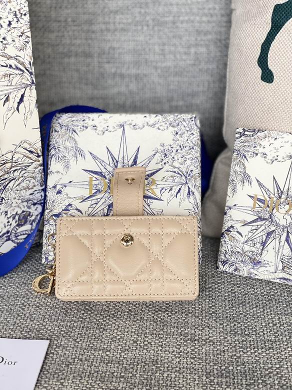 S00740 10.4X7X2cm YG 9色 69