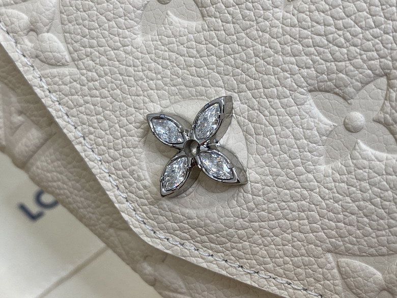 Sarah M12172 19x10 5x2cm gf1_4