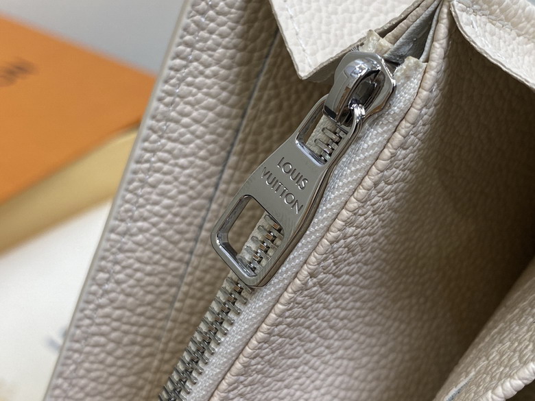 Sarah M12172 19x10 5x2cm gf1_8