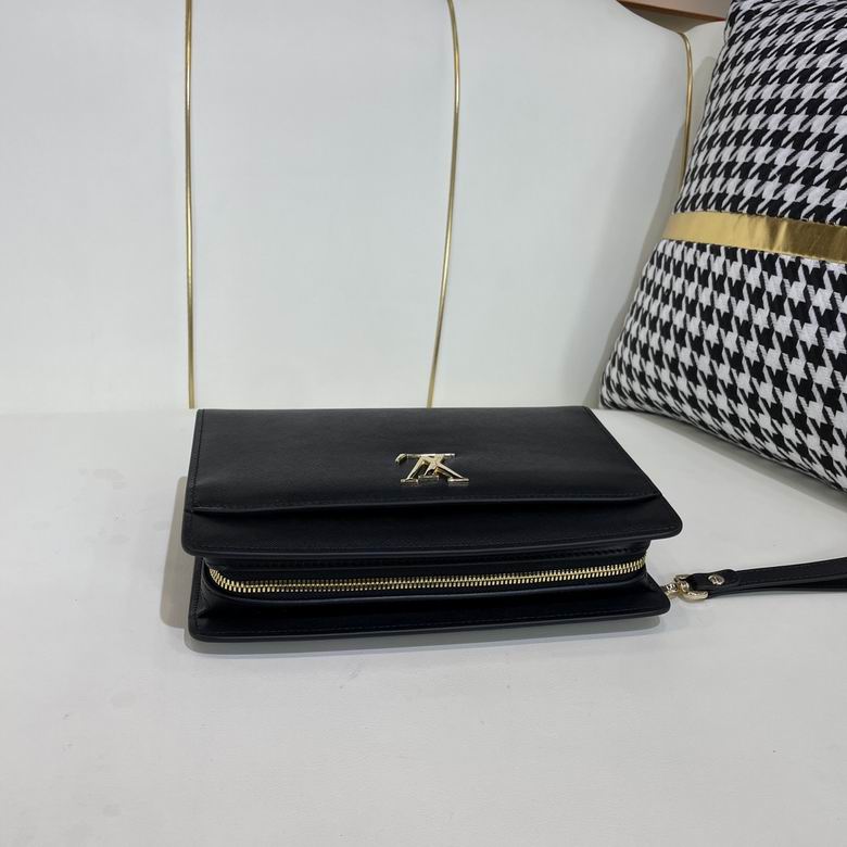 121-4 24.5X17X6cm WP 5