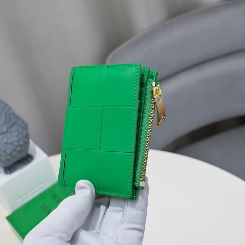 2026A 11X9X2.5cm YG 8