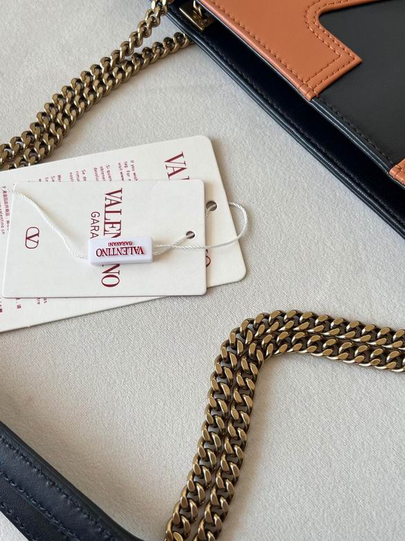 22078M 37X26X2cm SF 2色 17