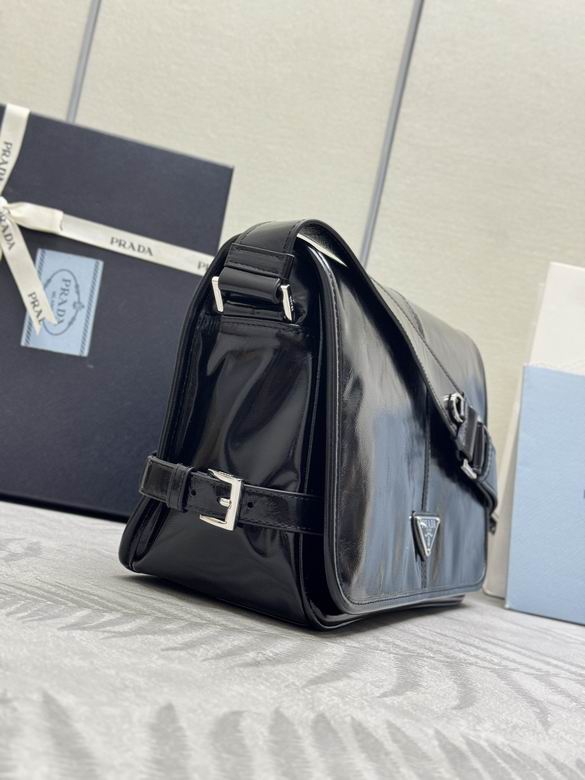 2VD073 30X20X11cm YG 2色 2