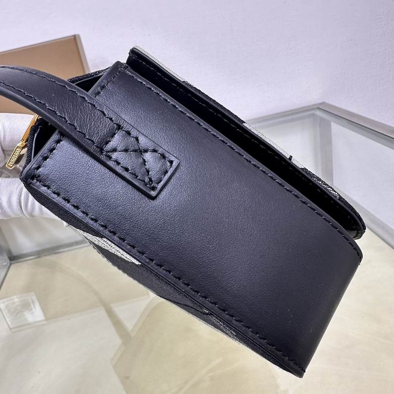 37815 20X6.5X15.5cm IQ 6