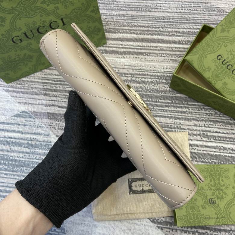 443436 19X10.5X3cm MP 3