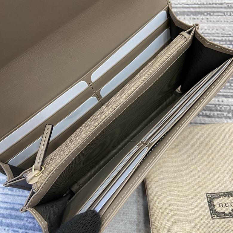 443436 19X10.5X3cm MP 8