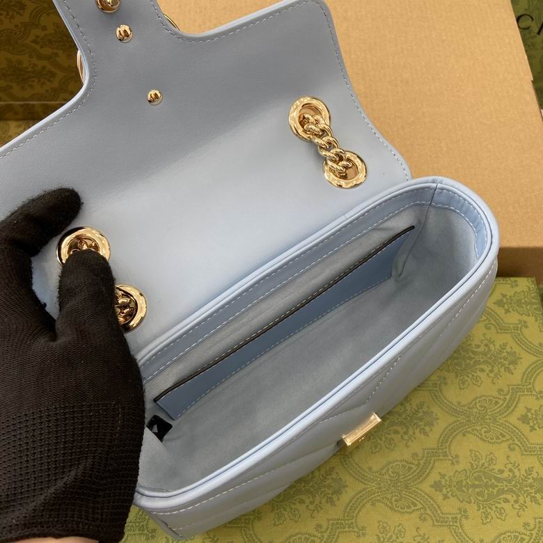 446744 22X13X6cm MP 7