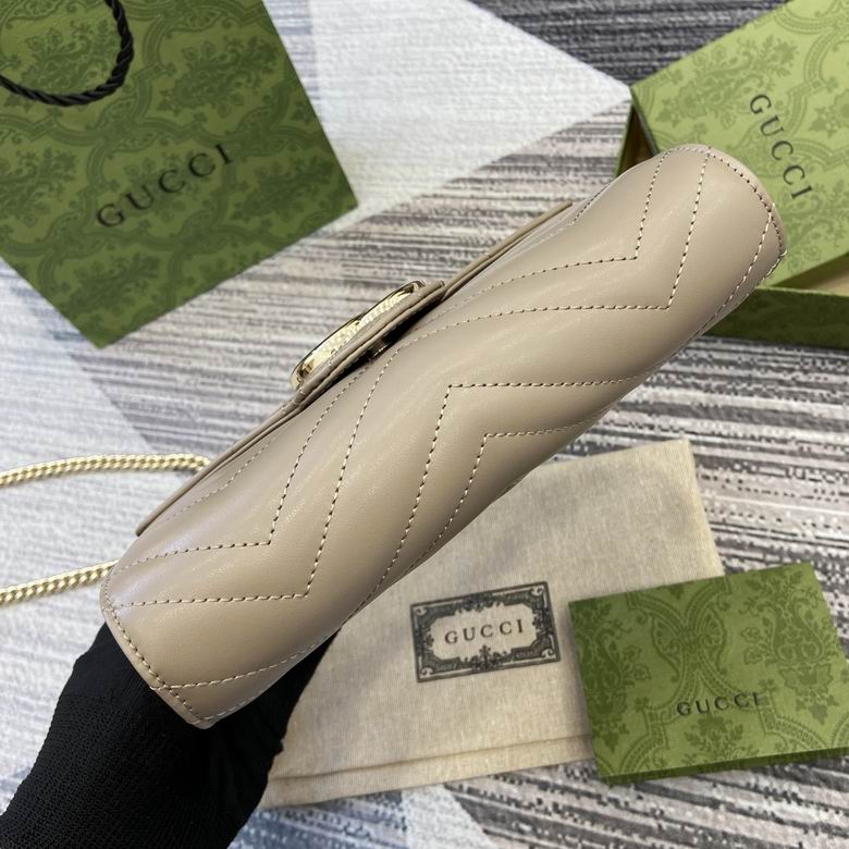 474575 20X13X6cm MP 3