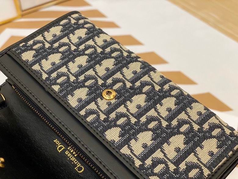 621665 19X10.5X3.5cm YG 4