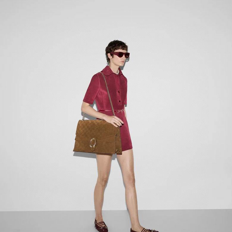 795003 42X28X12cm MP 3