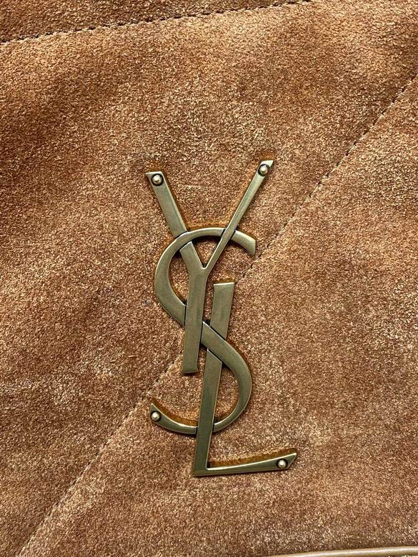 809824 27X34X3cm MT 3