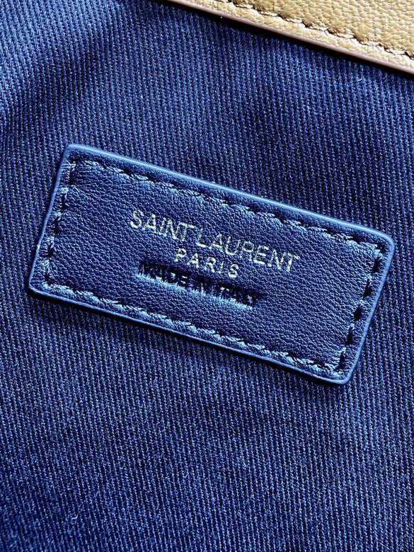 809824 27X34X3cm MT 8