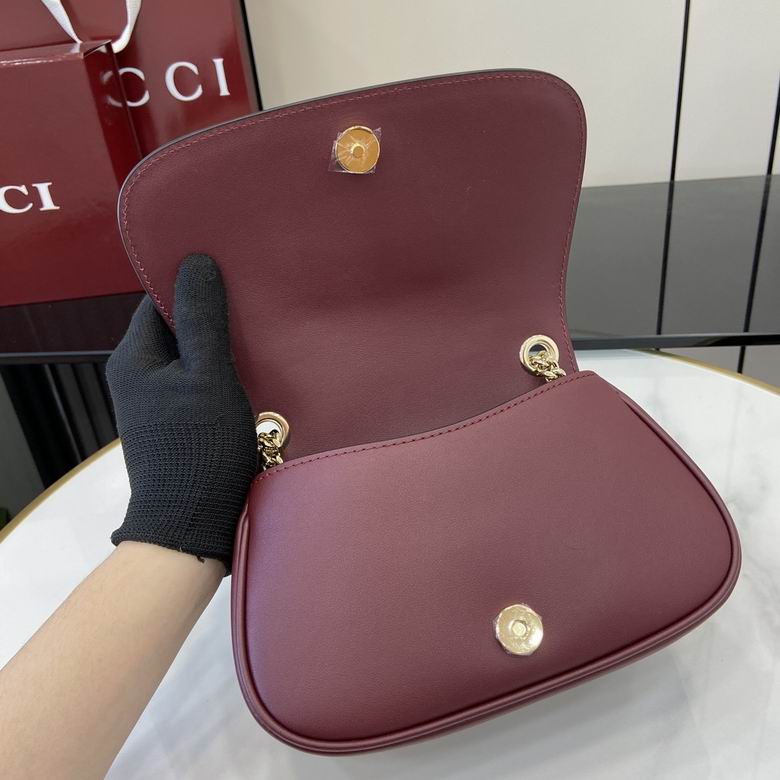 815711 21.5X11X8cm YG 6