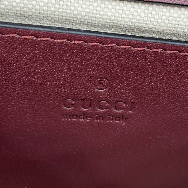 815711 21.5X11X8cm YG 8