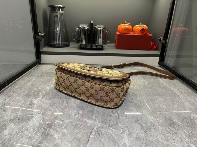 815714 26.5X16.5X8.5cm DF 4色 31