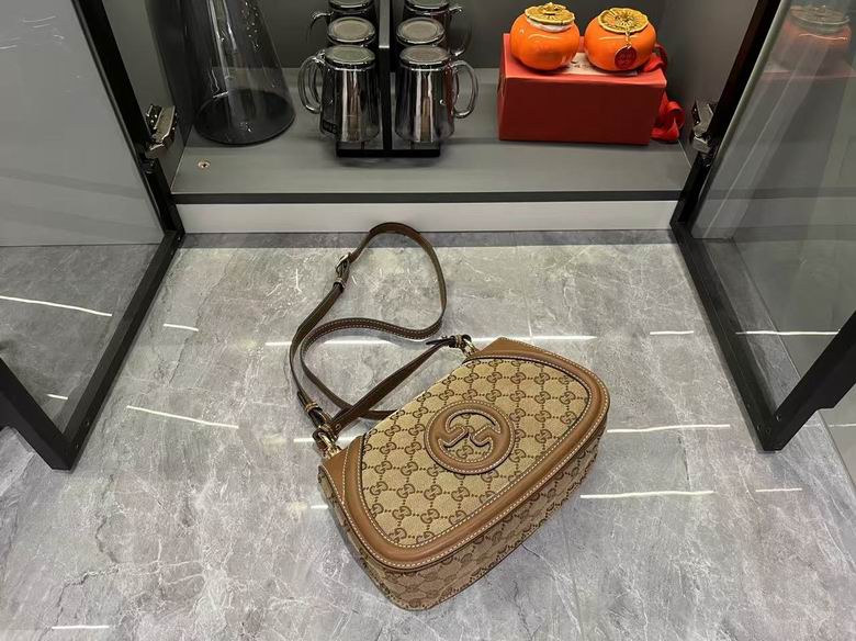 815714 26.5X16.5X8.5cm DF 4色 32