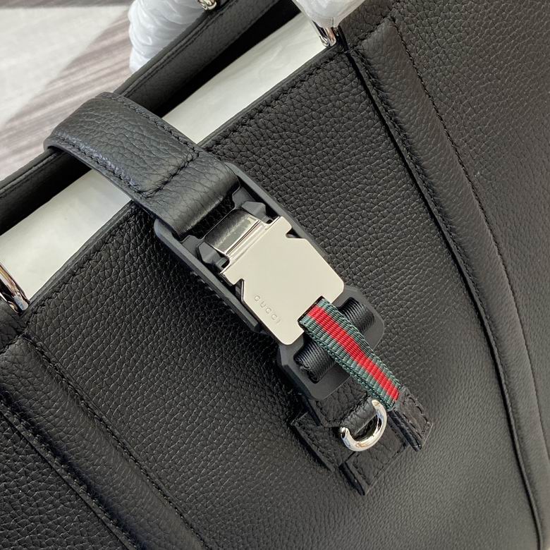 816753 50X38X17cm MP 4